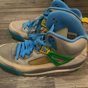 Jordan spizike Easter